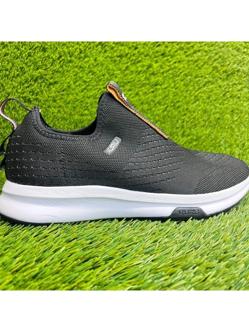 Kuru Atom Womens Size 9.5 Black White Athletic Walking Slip On Shoes Sneakers